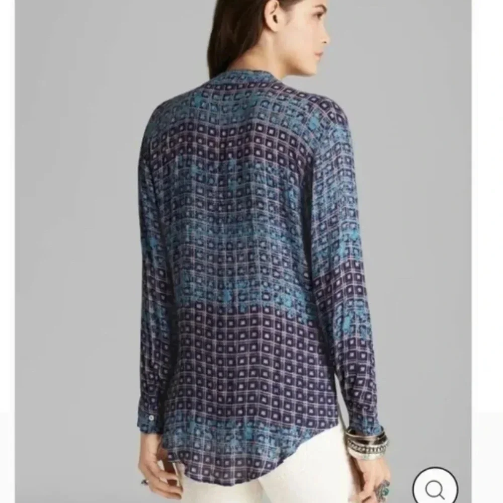 Free People Caravan Printed Blue Shirt Size XS EUC